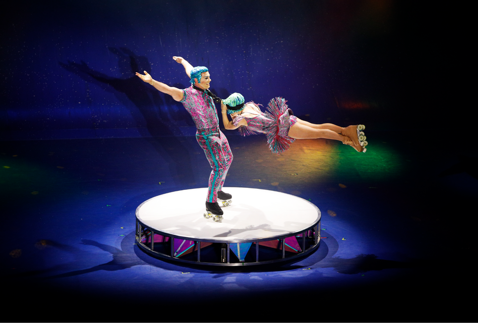 Roller skating duo performing with Cirque Du Soleil